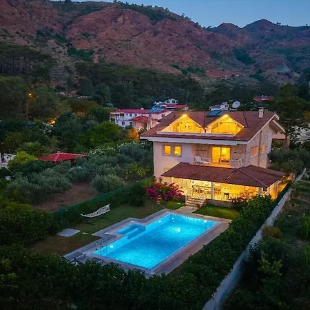 Villa Goecek Te Muestakil Havuzlu Konforlu, Bahceli Oezel Muestakil