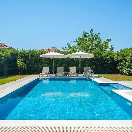 Villa Goecek Te Muestakil Havuzlu Konforlu, Bahceli Oezel Muestakil *