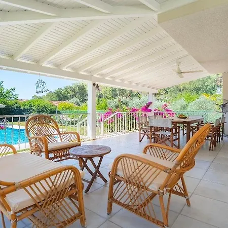 Villa Goecek Te Muestakil Havuzlu Konforlu, Bahceli Oezel Muestakil Fethiye