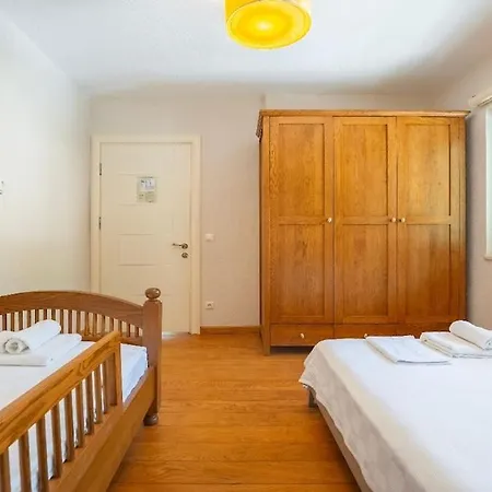 Villa Goecek Te Muestakil Havuzlu Konforlu, Bahceli Oezel Muestakil